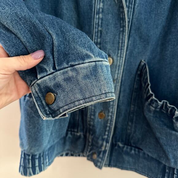 Crest Hollow Women's Medium Wash Pleated Oversized‎ Bomber Denim Jacket S - Picture 3 of 10